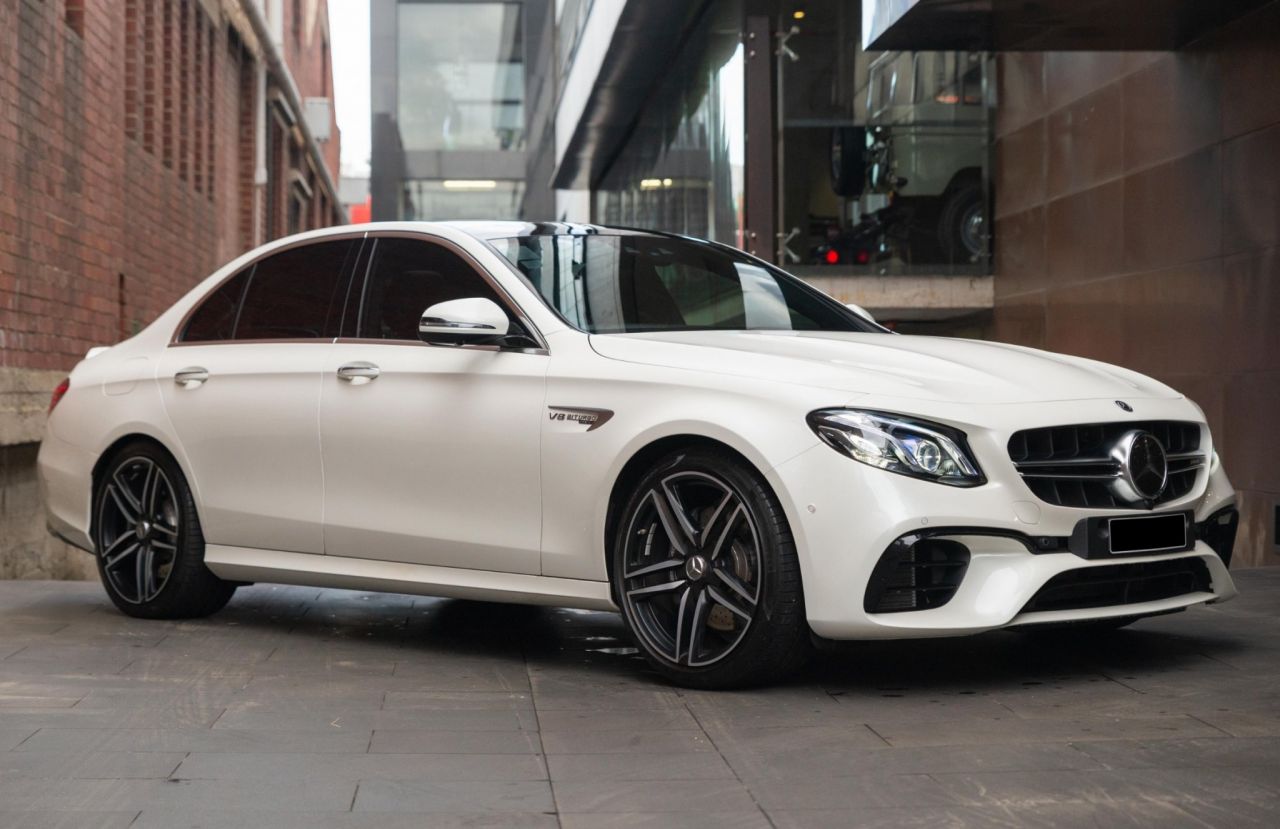 Mercedes Benz w213 AMG Р±РµР»С‹Р№