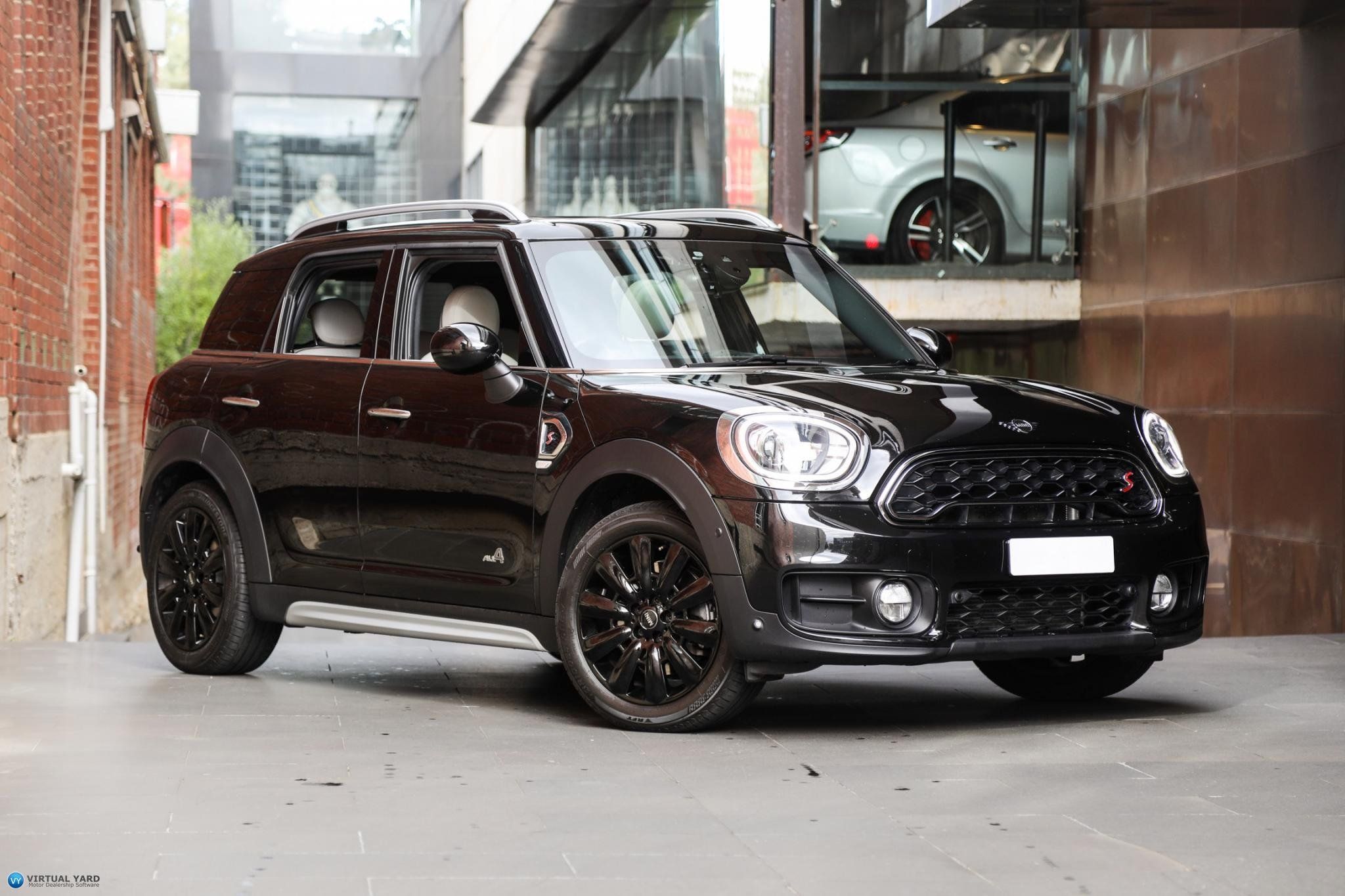 Support - Mini Countryman (F60) 2017-2019 Couleur: Zwart