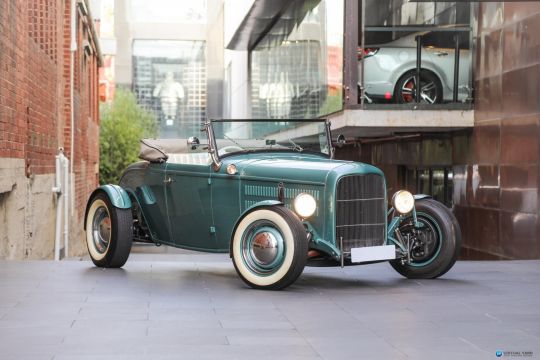 1932 Ford Roadster  